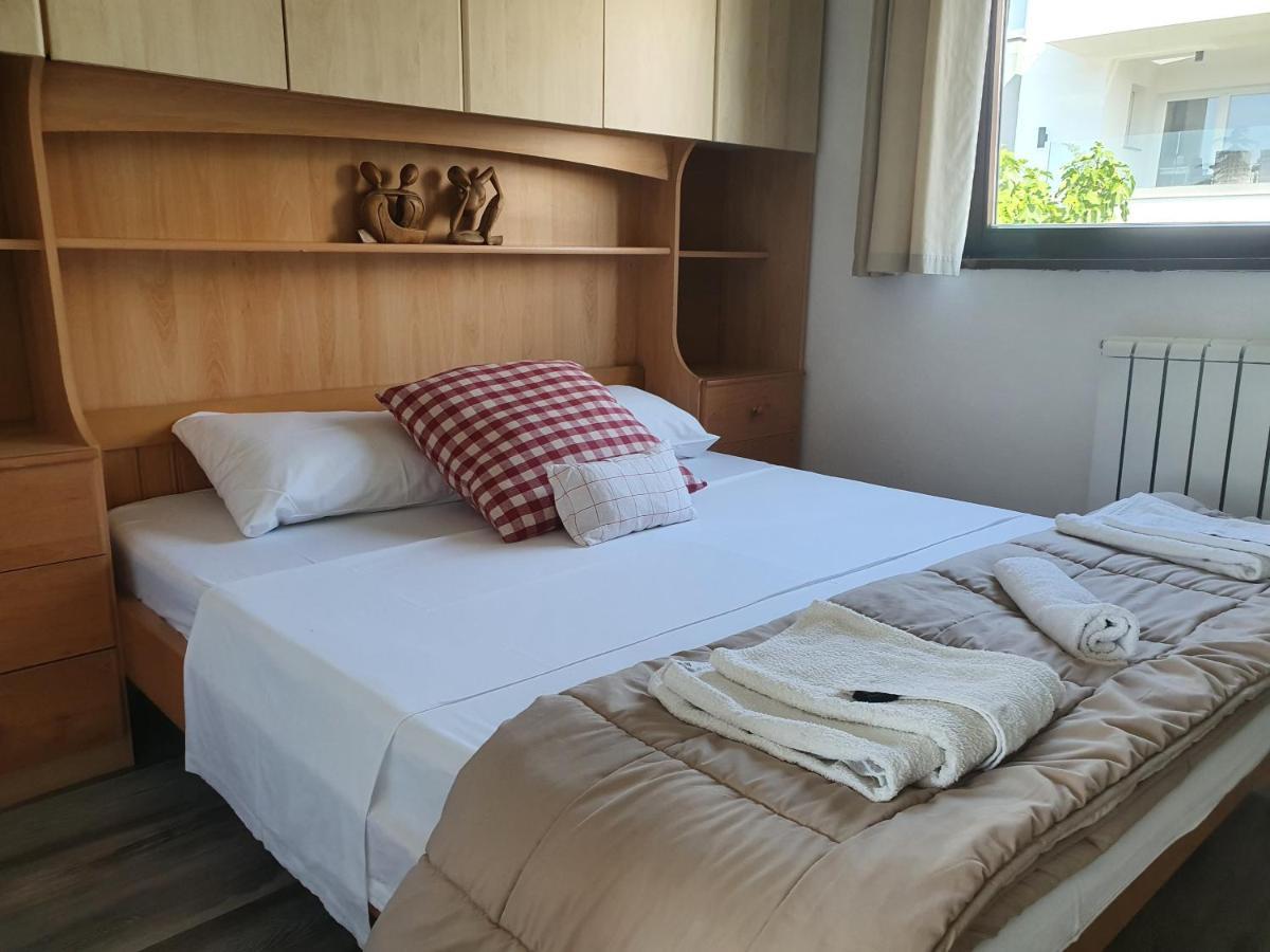 מאלינסקה Villa Flora מראה חיצוני תמונה